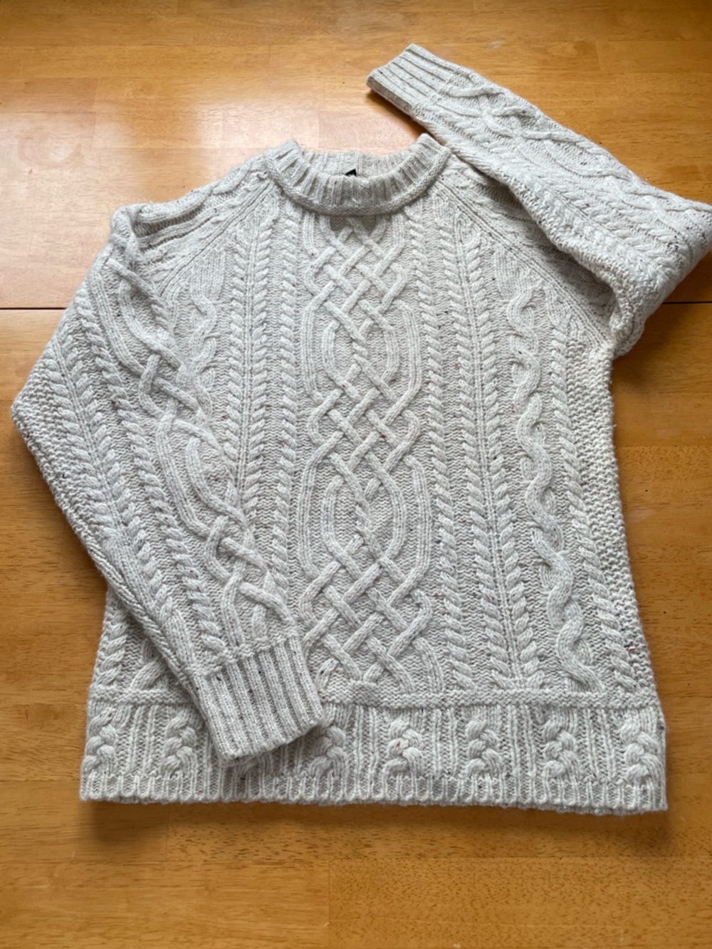 H & M Cable Knit,  light weight, wool blend (80%) 
 Sweater size S oatmeal